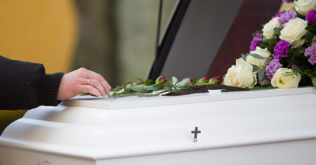 días de permiso por el fallecimiento de un familiar destacada funeraria la milagrosa